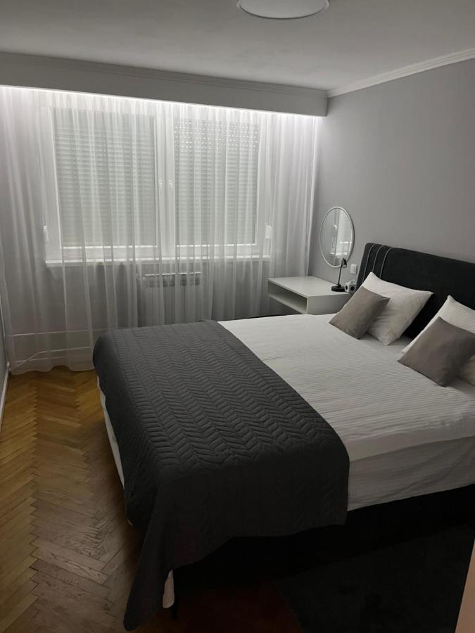 Apartman Loft 72 Slavonski Brod Bagian luar foto